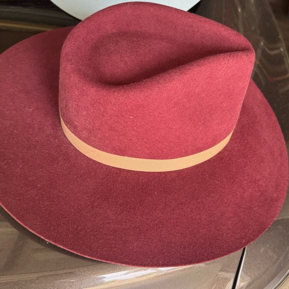 Charlie 1 Horse Hat